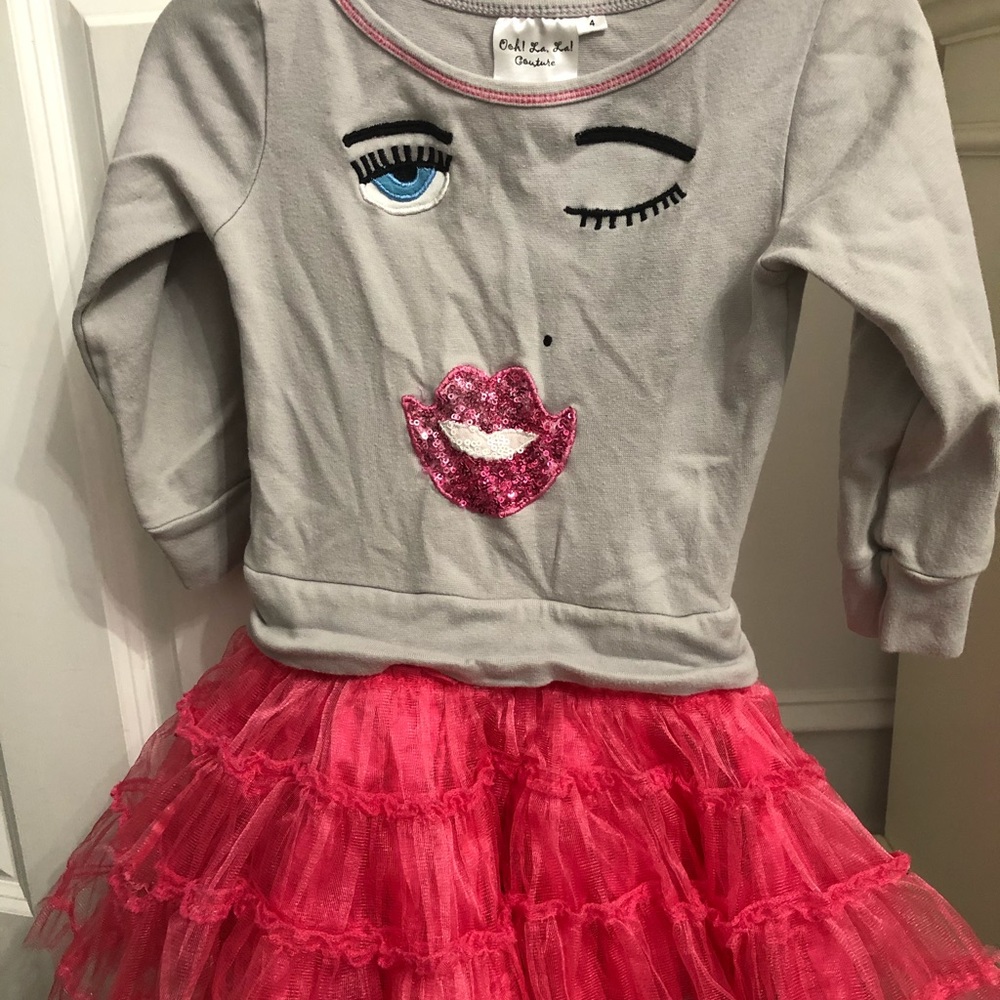 Ooh la la couture wink dress size 4